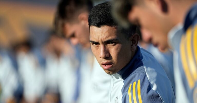 Alan Velasco, de cambio polémico que casi saca a Ubeda a chance inmejorable en Boca