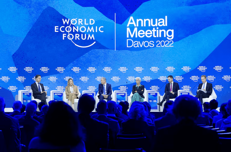 Foro de Davos: Milei pondrá el foco en su alineamiento con Trump, en medio de las tensiones por Groenlandia