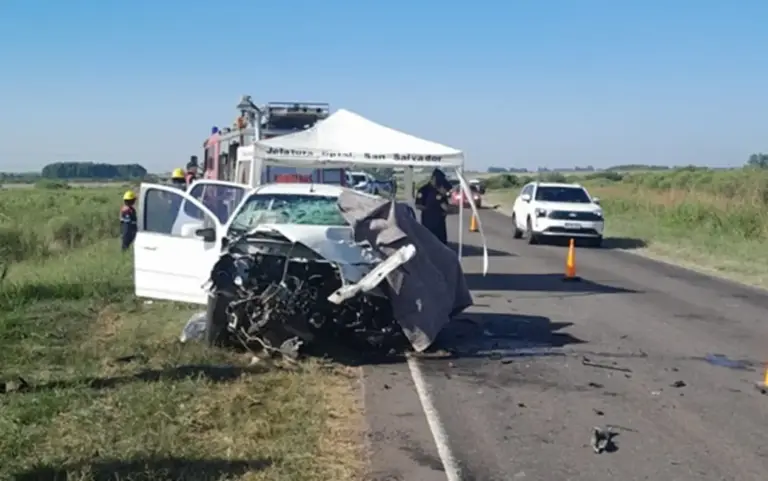 El vecino Medina de Concordia viajaba de vacaciones a Córdoba con su familia y falleció en un choque en la ruta 18.