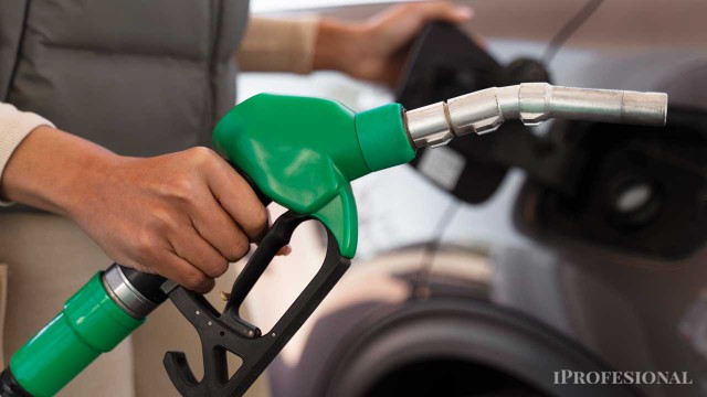 El truco para cargar nafta más barata en febrero: guía secreta de promos bancarias y billeteras