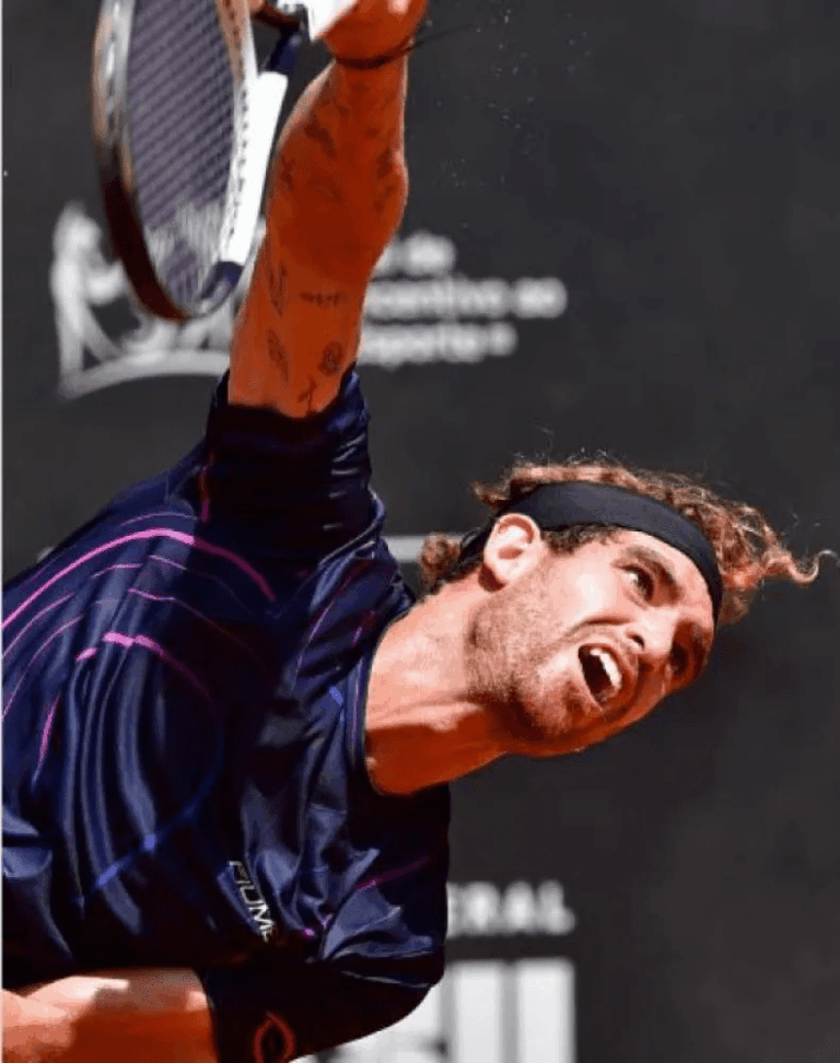 Monzón se ubica en las semifinales tras su victoria.