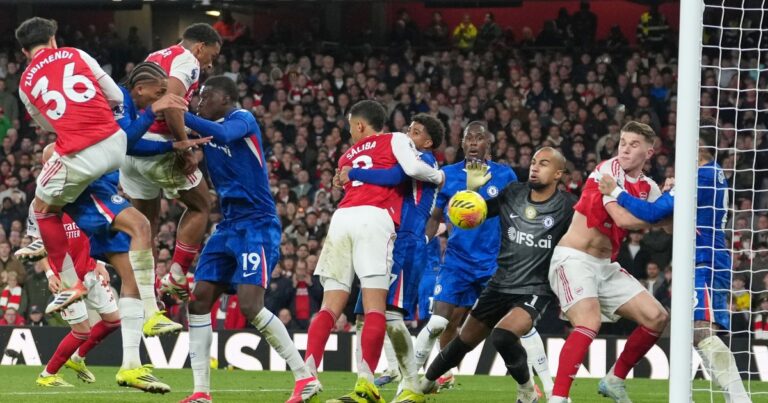 La drástica decisión que tomó Ruud Gullit luego de ver Arsenal-Chelsea