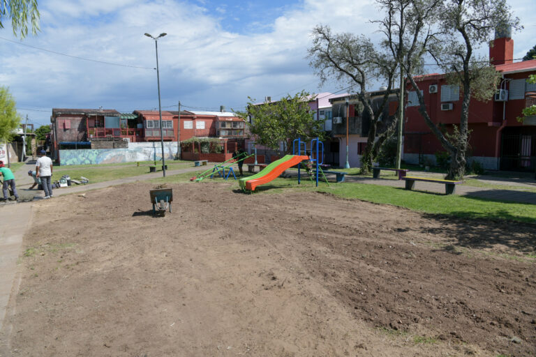InicIan remodelación de la Plaza Olivos