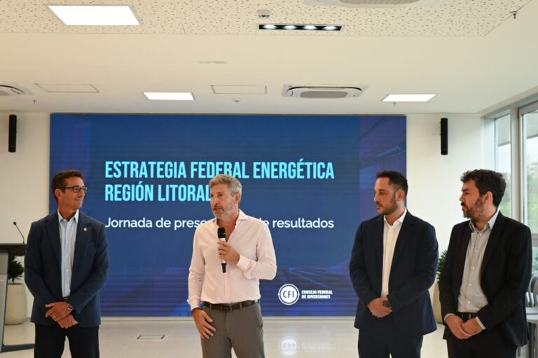 El gobernador participó de la presentación de la Estrategia Federal Energética y destacó el potencial de la Región Litoral