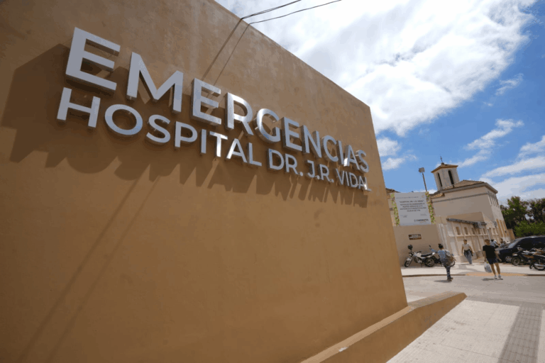 Más del 80% de las atenciones medicas se hacen en el sistema público