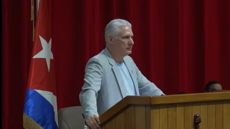 «Reconocemos que puede haber una agresión a Cuba», dice Díaz-Canel en plena tensión con EE.UU.