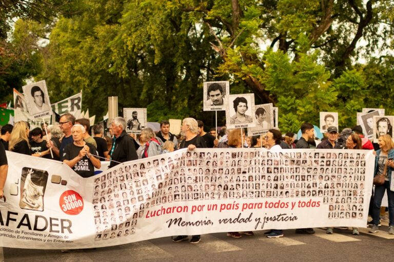 A 50 años del Golpe: Paraná reedita la marcha en el Día de la Memoria