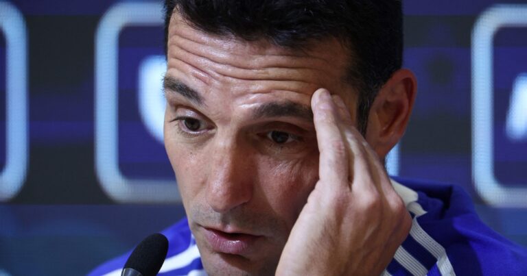 Scaloni, le saca jugo a las dificultades