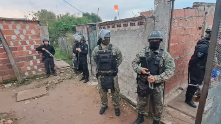 Operativo policial en Loma Linda por la detención de Matute, sospechoso del crimen de Enzo Centurión