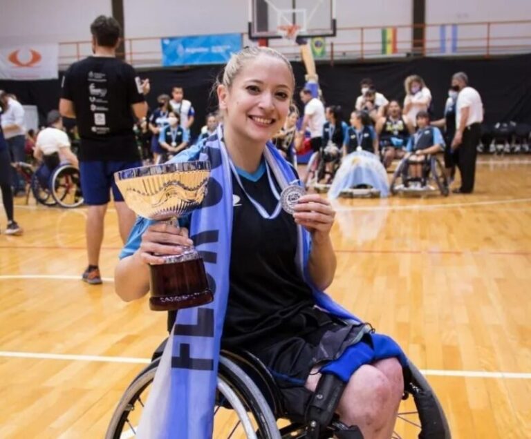 Florencia González Cabañas, jugadora correntina de la selección argentina de básquet en silla de ruedas.