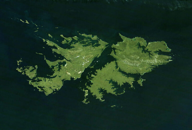 Mapa ilustrativo del Atlántico Sur mostrando la ubicación de las Islas Malvinas