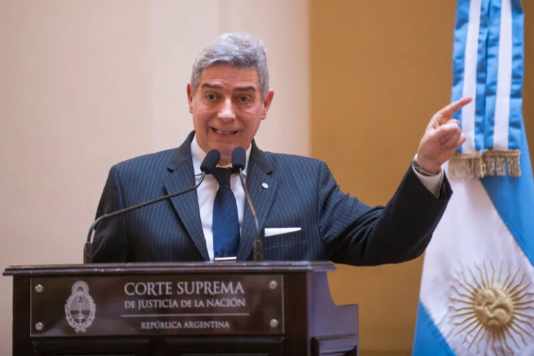 Horacio Rosatti, presidente de la Corte Suprema de Justicia de la Nación, durante un discurso.