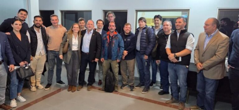 Encuentro de proveedores de materiales y afines de la construcción en Corrientes
