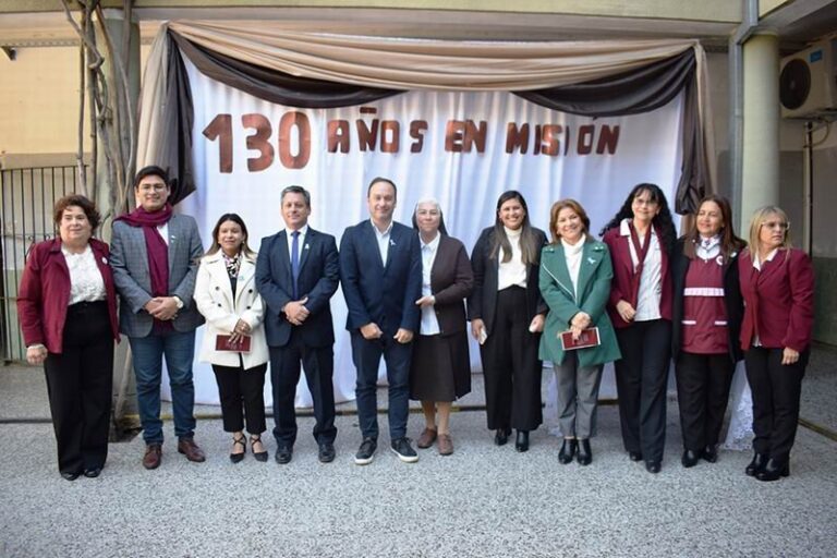 Acto por el 130° aniversario del Instituto Santa Teresa de Jesús en Goya