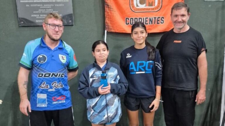 Medallas de oro de tenis de mesa de Regatas Corrientes