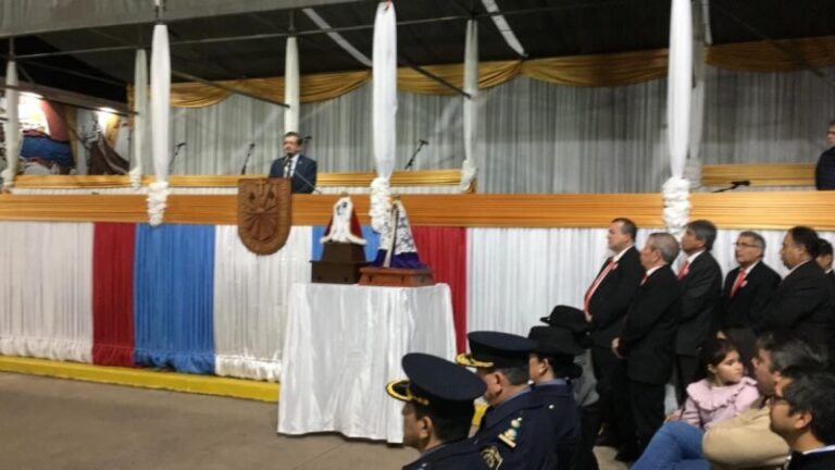 Acto por el 220° aniversario de San Luis del Palmar con autoridades provinciales y municipales