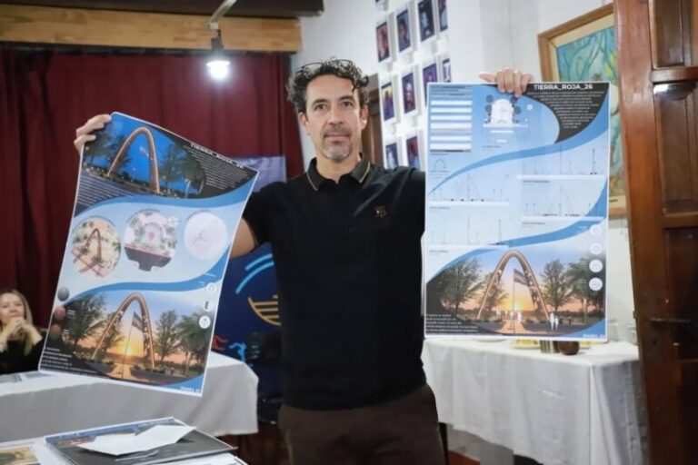 Presentación del Monumento Centenario Valentín Virasoro en la Casa de la Cultura de Gobernador Virasoro