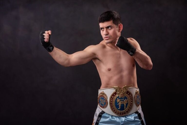 Leo Corrales y Matías García en San Pablo para el K1 World Max