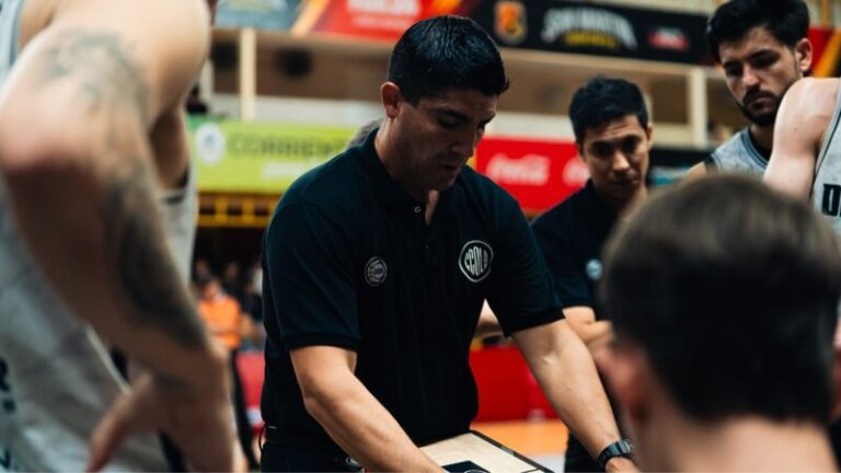 Martín Villagrán, nuevo entrenador de Regatas Corrientes