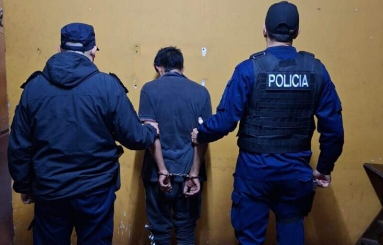 Policía en Santo Tomé