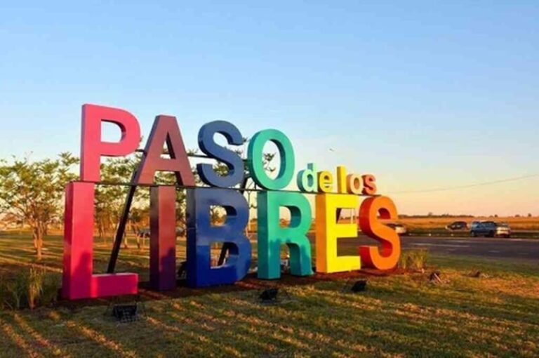 Fotografía de la menor desaparecida O N F de 14 años en Paso de los Libres
