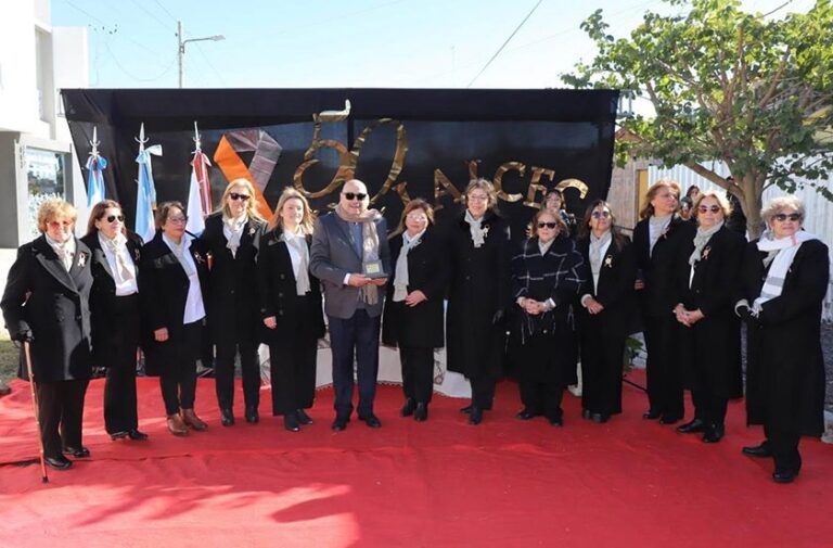 Acto de celebración del 50° aniversario de LALCEC Filial Bella Vista