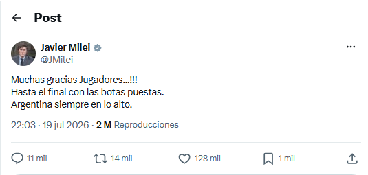 Javier Milei en su despacho presidencial