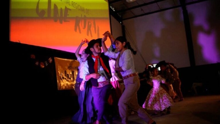 Festival Regional de Cine Rural en Caá Catí