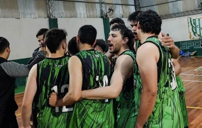 Partido de básquet del club Sportivo Corrientes