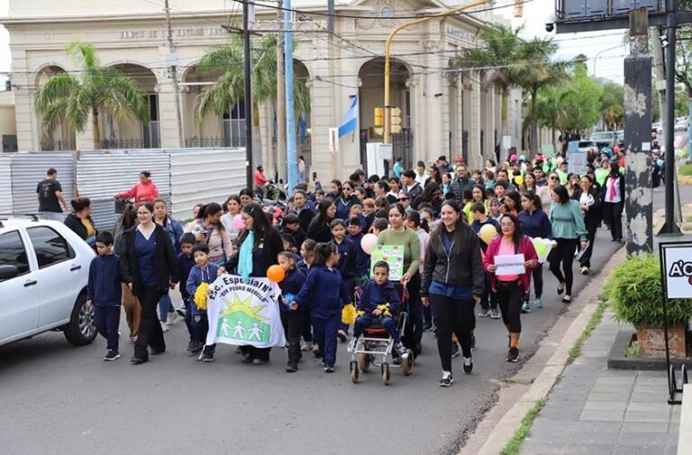 Caminata compartida en Bella Vista por el Mes de la Inclusión