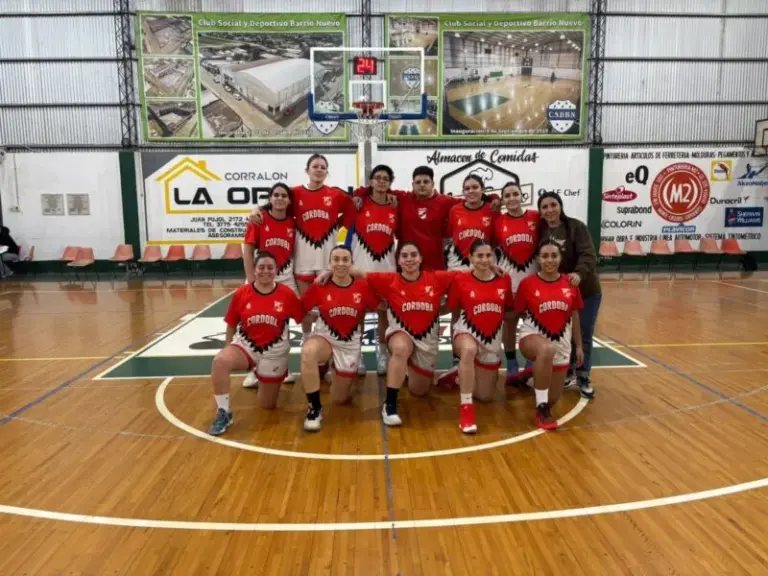 Partido de básquetbol femenino de la Liga Provincial de Mayores Femenino