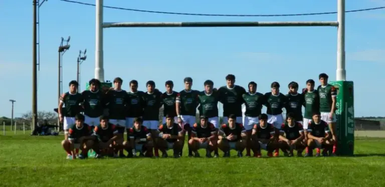 Seleccionado del Nordeste de rugby juvenil M17 entrenando