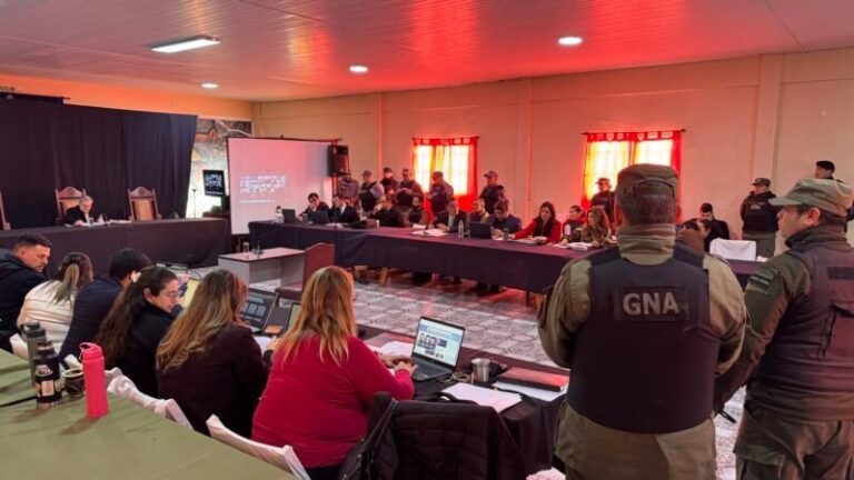 Tribunal Oral Federal de Corrientes durante la audiencia por la desaparición de Loan Danilo Peña