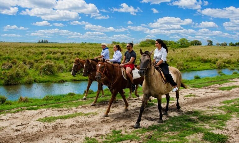 Representantes de Loreto en la Feria Internacional de Turismo