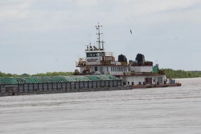 Legisladores de diez provincias durante la 60ª sesión plenaria del Parlamento del Norte Grande en Corrientes