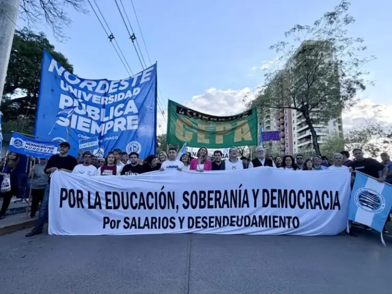 Marcha federal universitaria en Corrientes y Resistencia